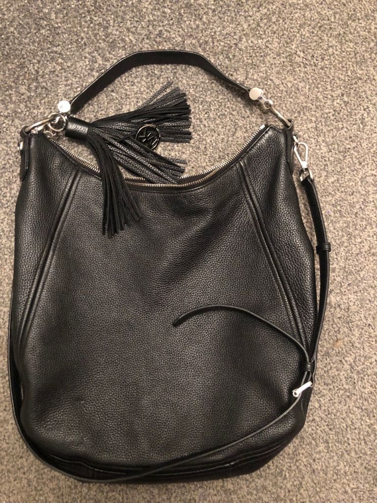 Michael Kors handbag/shoulder-bag very nice black leather with zips and phone space 