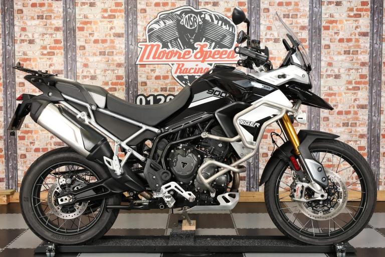 2022 TRIUMPH TIGER 900 RALLY PRO - ONLY 7,121 MILES - 2 OWNERS