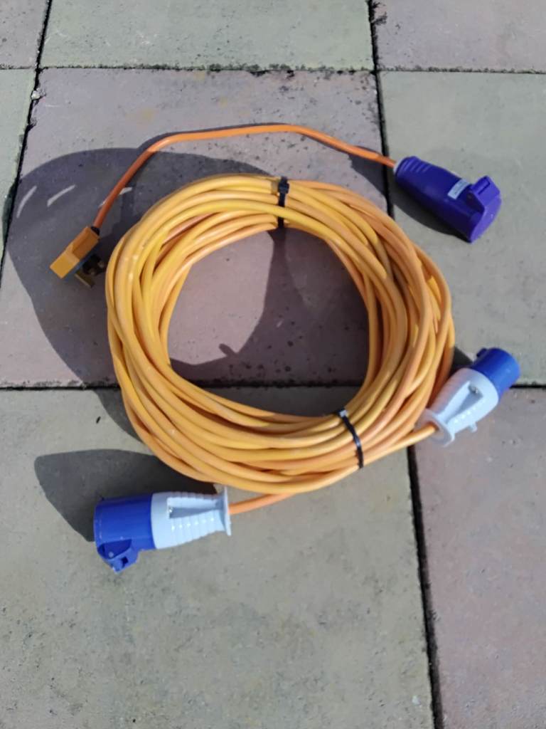 Caravan, Camper van and Motorhome Electric Hook Up lead 25metres.