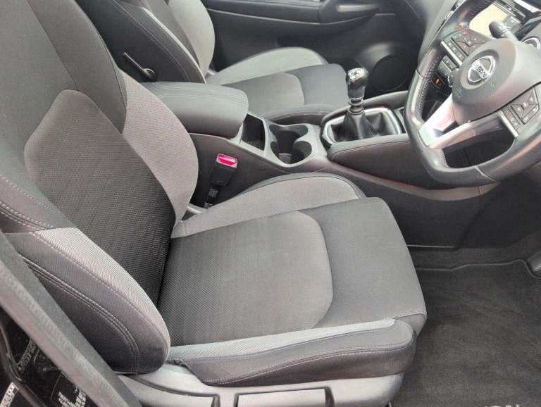 2018 Nissan Qashqai 1.2 DIG-T N-Connecta SUV 5dr Petrol Manual Euro 6 (s/s) (115 ps) - SUNROOF, H...