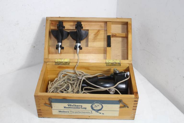 Walker Knotmaster Log K.D.S Mk 111A Nauticalia Speed Marine Original Box/Booklet