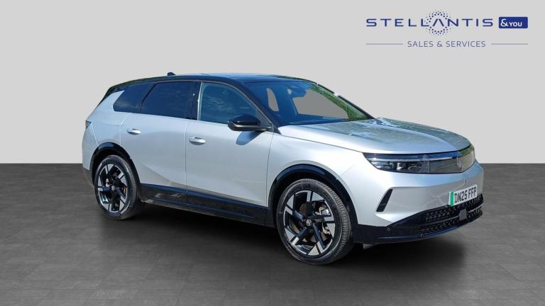 2025 Vauxhall Grandland 73kWh Ultimate SUV 5dr Electric Auto (213 ps) SUV Electric Automatic
