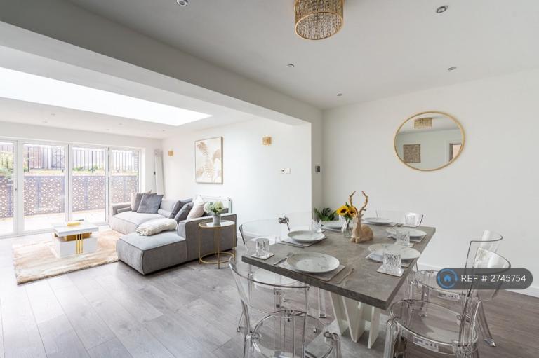 4 bedroom house in Minster Drive, Croydon, CR0 (4 bed) (#2745754)