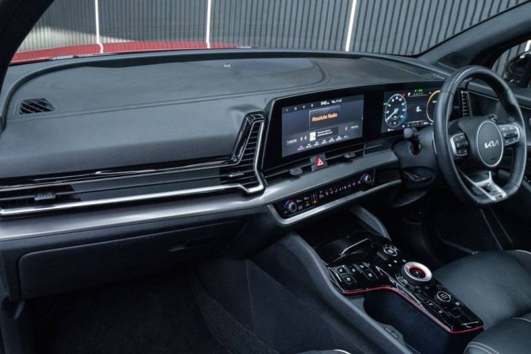 2023 Kia Sportage 1.6 h T-GDi GT-Line S SUV 5dr Petrol Hybrid Auto AWD Euro 6 (s/s) (226 bhp) Aut...