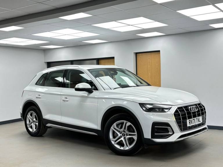 2021 71 AUDI Q5 2.0 TDI 40 SPORT SUV 5DR DIESEL S TRONIC QUATTRO EURO 6 (S/S) (2