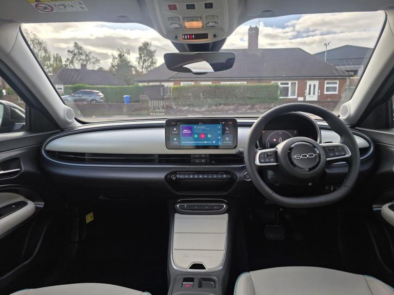 2025 Fiat 600 1.2 Hybrid 48V La Prima 5dr eDCT-6 HATCHBACK PETROL Automatic