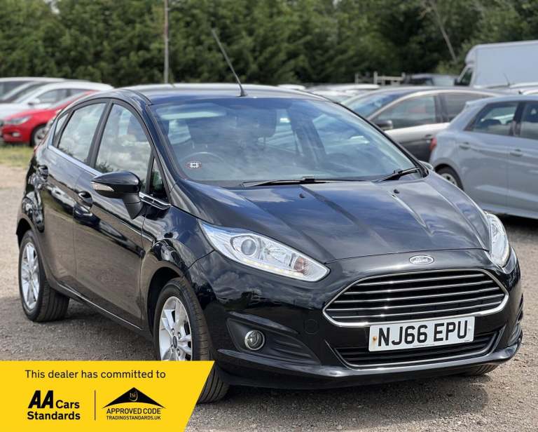 2016 Ford Fiesta 1.25 Zetec Euro 6 5dr HATCHBACK Petrol Manual