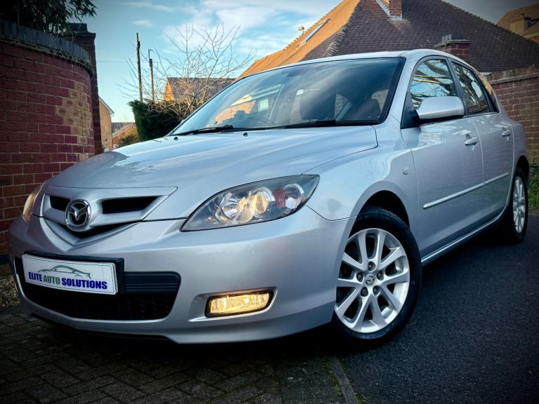  🚘 🅻🅾🅾🅺 ..  SUPERB! MAZDA 3 1.6 TAKARA EDITION 🔰 LOW MILES/SPORTY/ INSURABLE🔰 