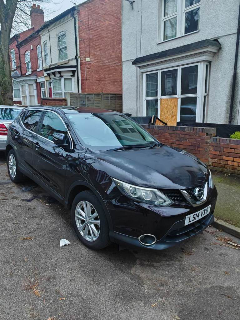 Nissan, QASHQAI, Hatchback, 2014, Manual, 1461 (cc), 5 doors