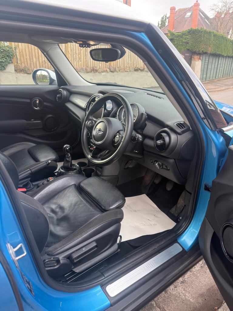 2016 MINI Hatch 1.5 Cooper 5dr HATCHBACK Petrol Manual