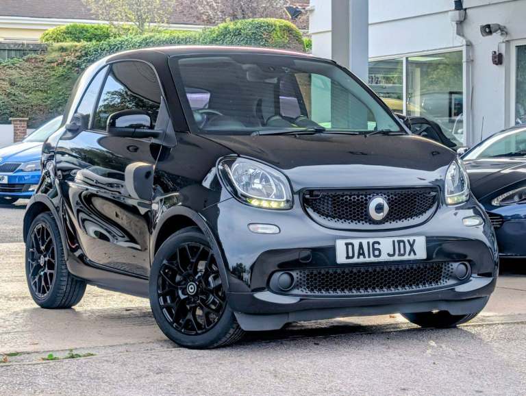2016 smart fortwo 0.9 Turbo Black Edition 2dr COUPE PETROL Manual