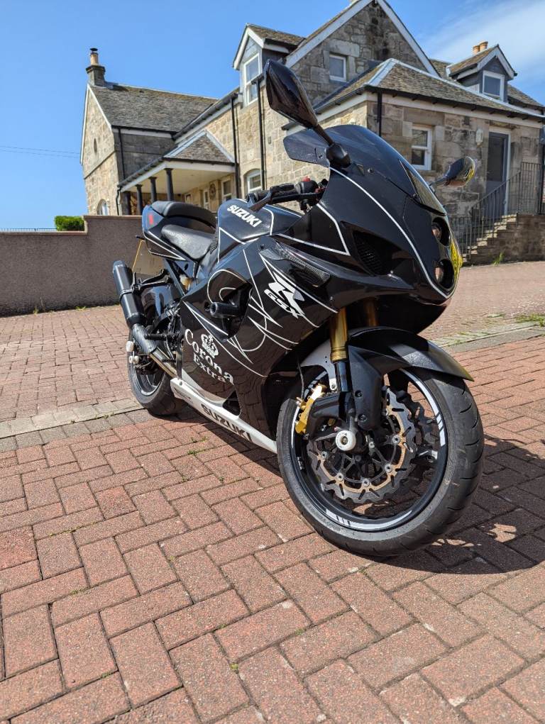 Suzuki, GSXR 1000, 2003, Black, 17K, 10 month MOT, spares or repair - misfire on 1 cylinder
