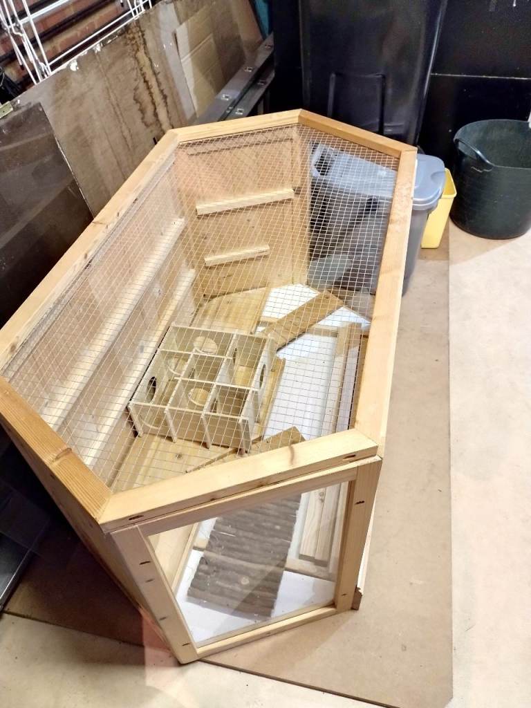 Hamster/Guinea pig cage