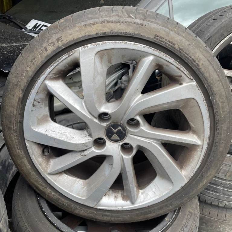 2015 CITROEN DS3 ET25 7Jx17'' ALLOY WHEELS & TYRES SET OF 4 205/45/R17