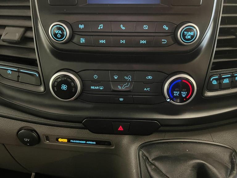 2022 Ford Transit 2.0 EcoBlue 130ps H3 17 Seater Leader MINIBUS DIESEL Manual