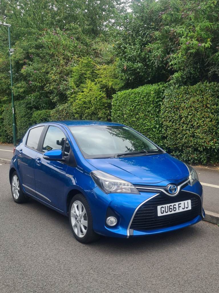 2016 Toyota Yaris 1.5 VVT-h Excel