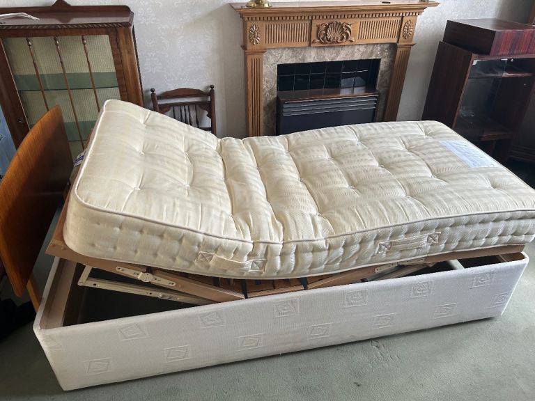 Mobility electric bed- single. 