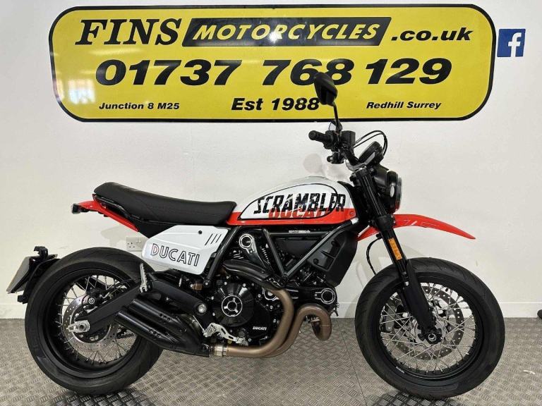 2022 Ducati Scrambler 800 Urban Motard 