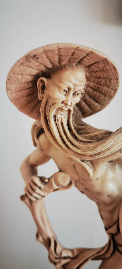 Vintage Figurine Resin Chinese Man Carrying A Basket Of Fruit £12 ONO