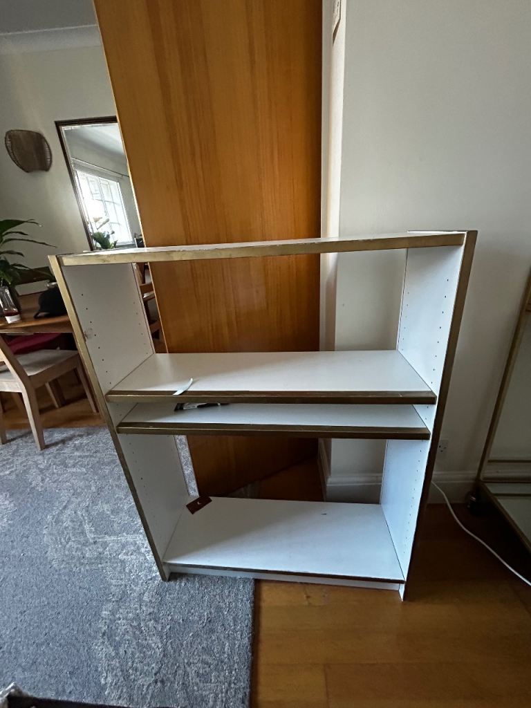 Bookshelf/ Cabinet 