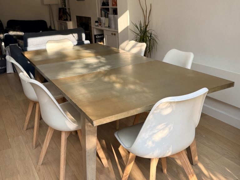 6 x white padded eames dining chairs 