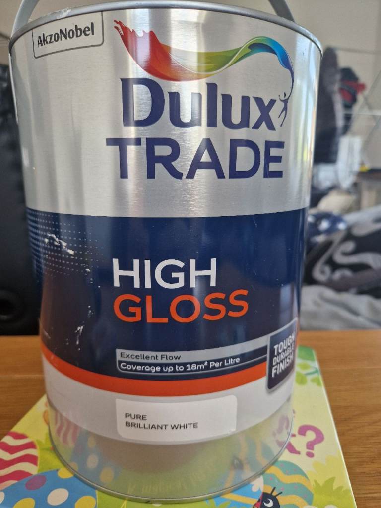 Dulux Pure Brilliant White High Gloss Paint - 5 Litres