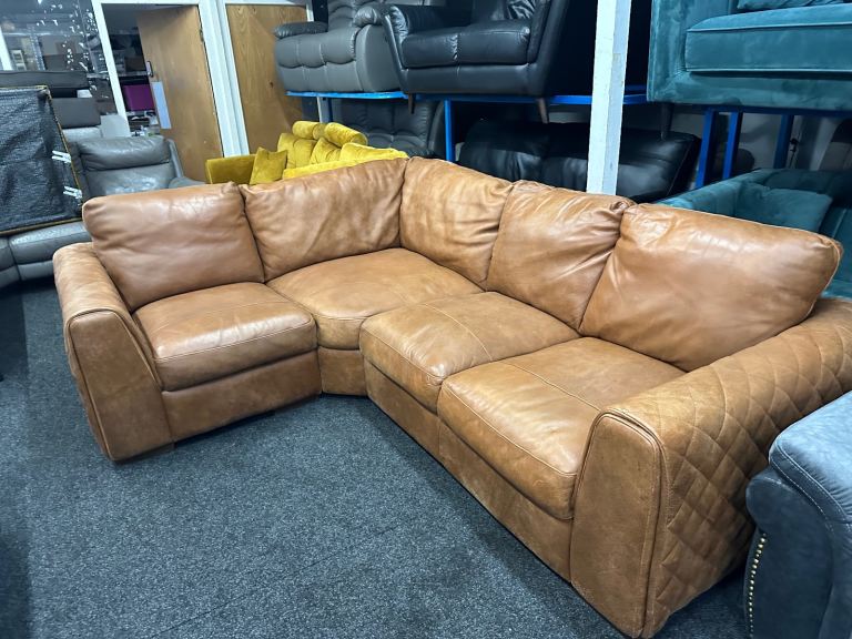 NEW EX DISPLAY SOFOLOGY MAZZINI LEATHER CONER GROUP SOFA UPTO 65% OFF RRP