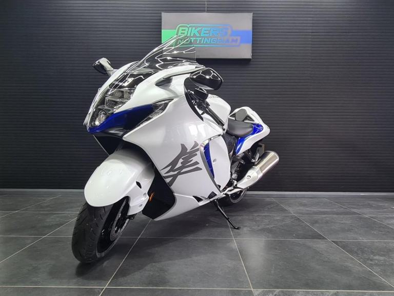 SUZUKI GSX1300 R Hayabusa 2024 '74 plate **89 miles only  now reduced**