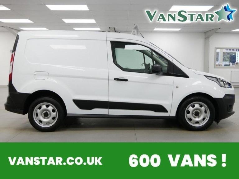71 TRANSIT CONNECT 1.5 EBL 75 BHP L1 220 LEADER EDITION ( SAT NAV / CAMERA )