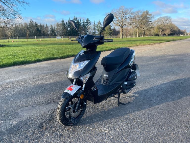 2025 25 Reg Neco One 50cc Road Legal Scooter Never Used Delivery Miles Only Drive Away Same Day 