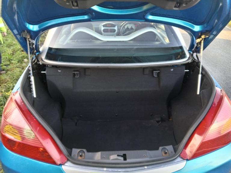 2007 Vauxhall Tigra 1.4i Easytronic AUTOMATIC SHOWROOM CONDITION CAN SECURE 24/7 ON NET CONVERTIB...