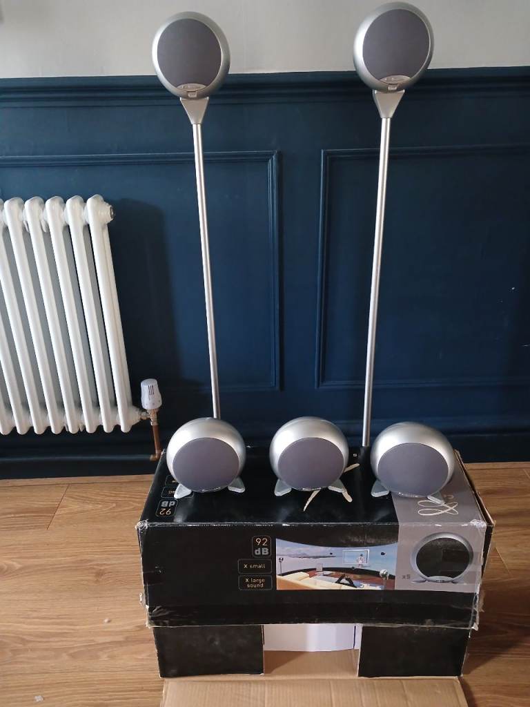 Cabasse Sphere xo2 Speakers and Stands - Good Condition