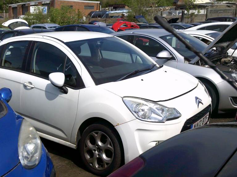 breaking for spares citroen c3 2012 1.2 p 