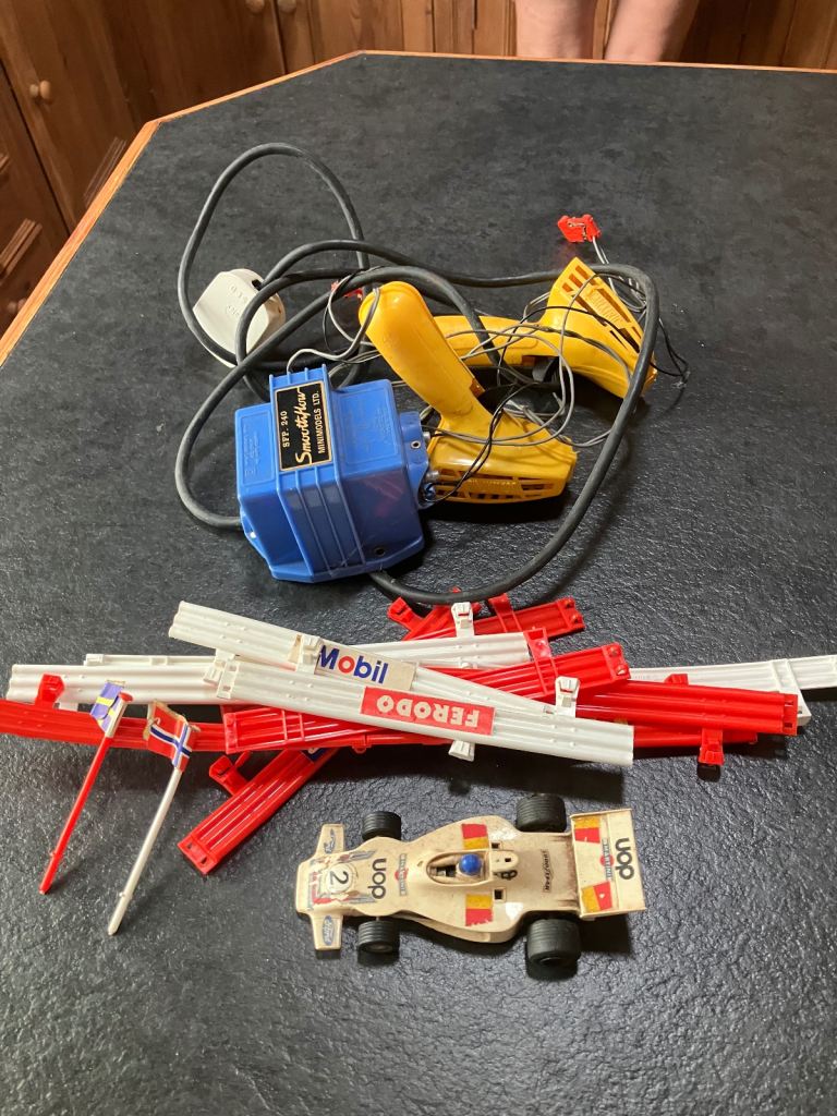 Vintage scalextric, price reduced. 