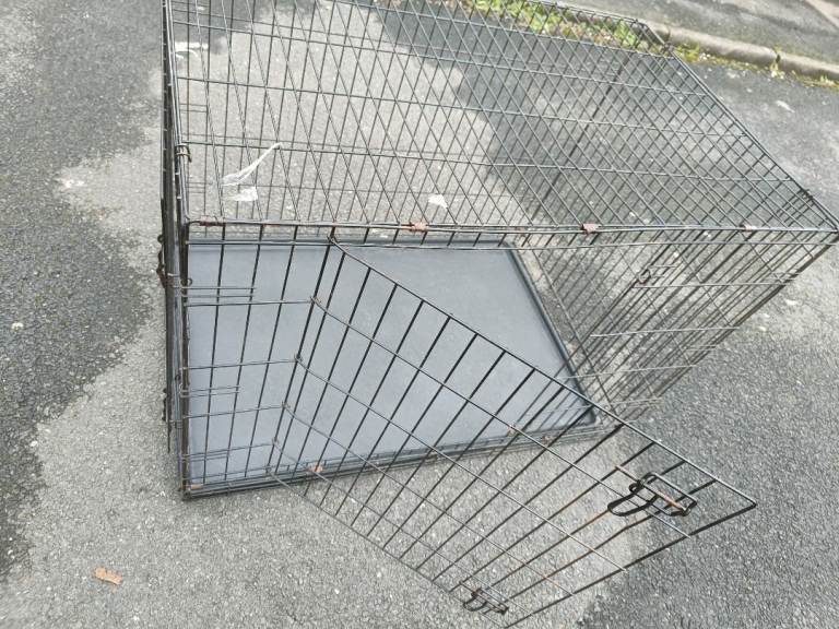 Large collapsible dog cage