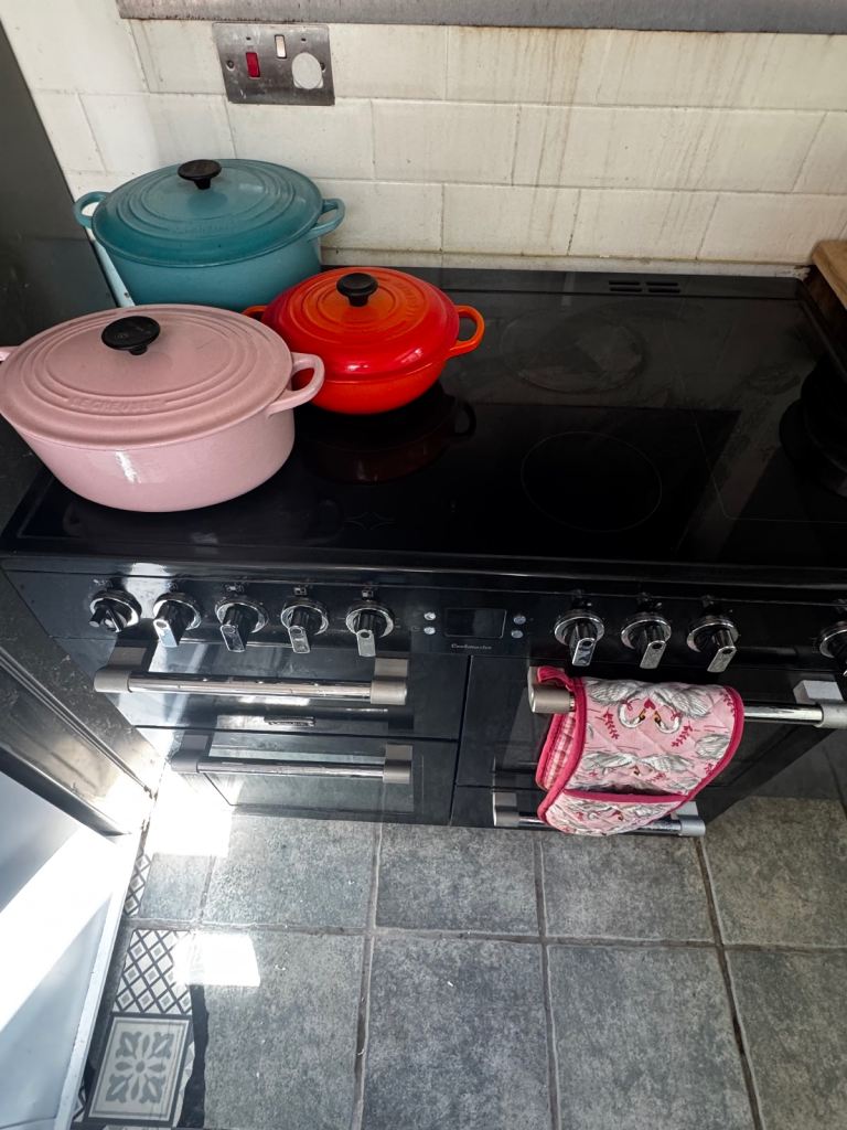 Leisure Cookmaster Gas Range Cooker Black 300 pounds open to offers.