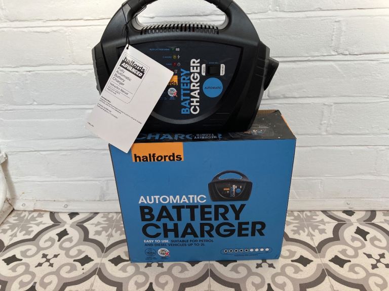 Halfords battery charger