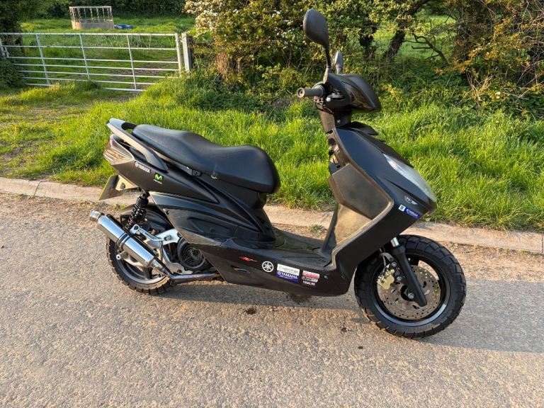 Yamaha 125 scooter Cygnus 125cc nxc 