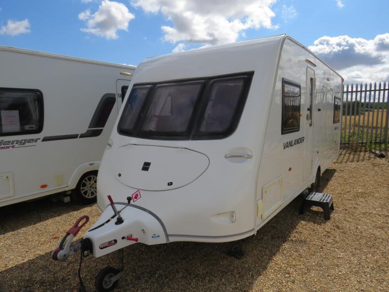 Fleetwood Vanlander 560-4 Twin Single Bed 4 Berth 