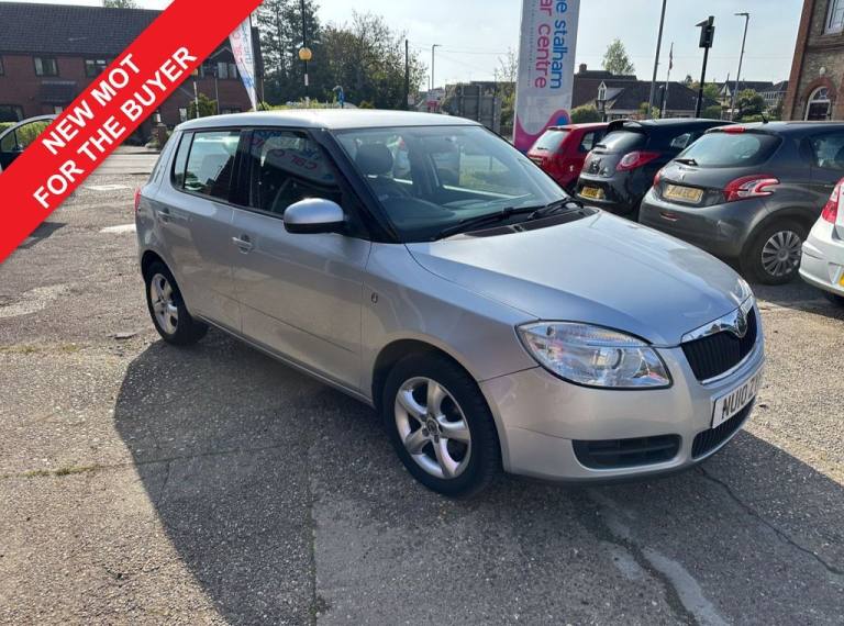 2010 Skoda Fabia 1.2 12V 2 5dr HATCHBACK PETROL Manual