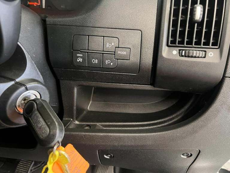 2022 Peugeot Boxer 2.2 BlueHDi H2 Professional Van 140ps PANEL VAN DIESEL Manual