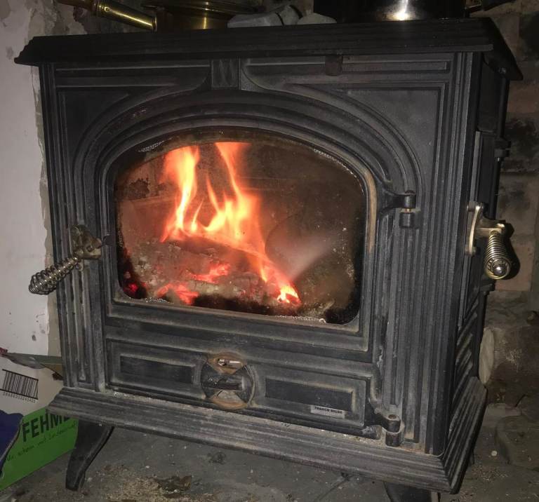   Franco-Belge 59660 Merville 9.9 kW Multifuel Stove