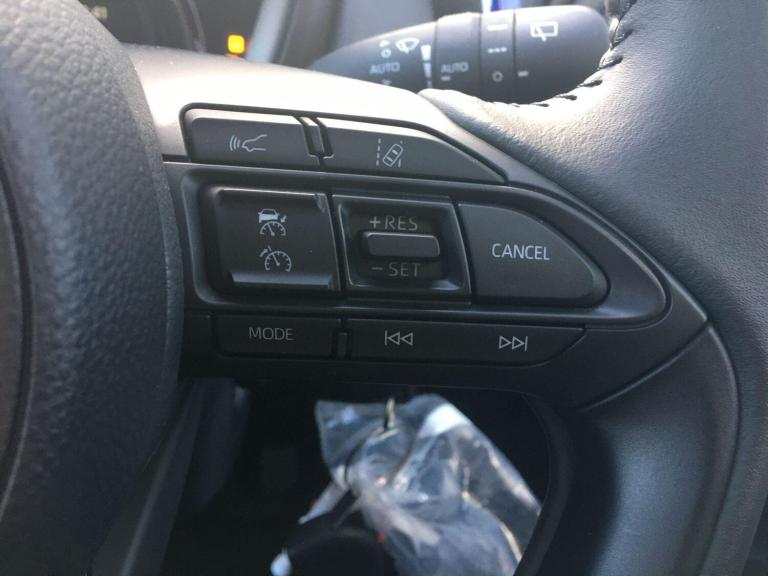 2025 Toyota Aygo X 1.0 VVT-i Edge Hatchback 5dr Petrol Manual Euro 6 (s/s) (72 ps) HATCHBACK Petr...