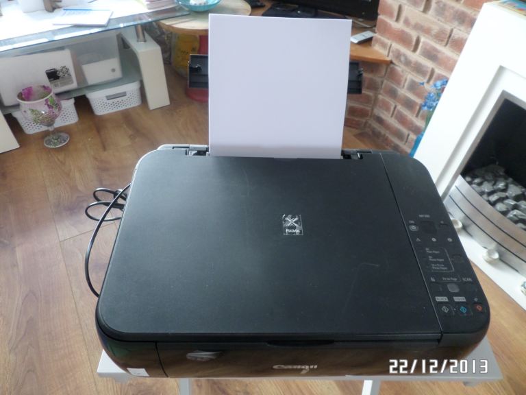 FOR SPARES OR REPAIR: Canon Pixma Printer/Scanner MP280
