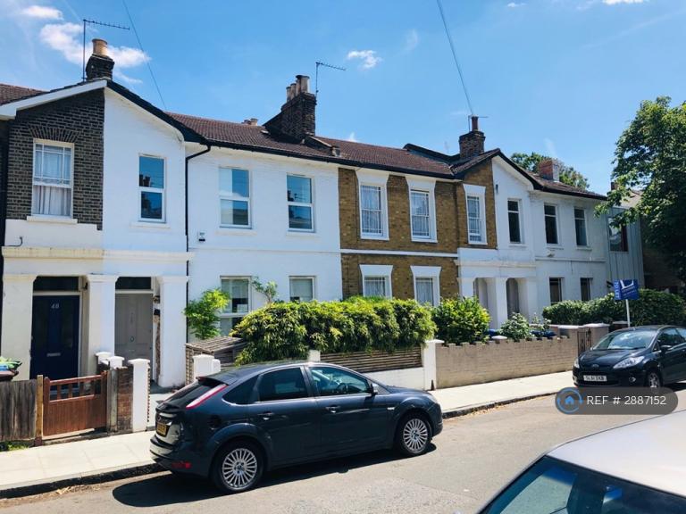 6 bedroom house in Kings Grove, London, SE15 (6 bed) (#2887152)