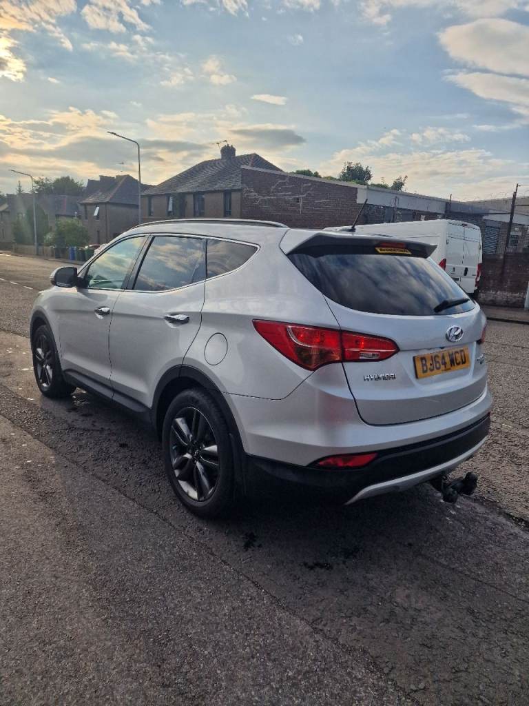 2014 Hyundai Santa Fe 2.2 CRDi Premium SE 5dr Auto 7 Seats. 4WD