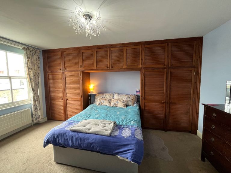 Spacious double Room Notting Hill