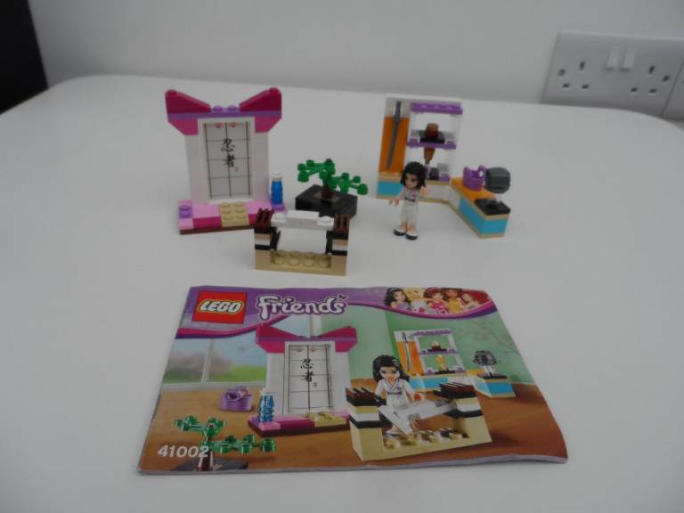 LEGO Friends Emma's Karate Class 41002