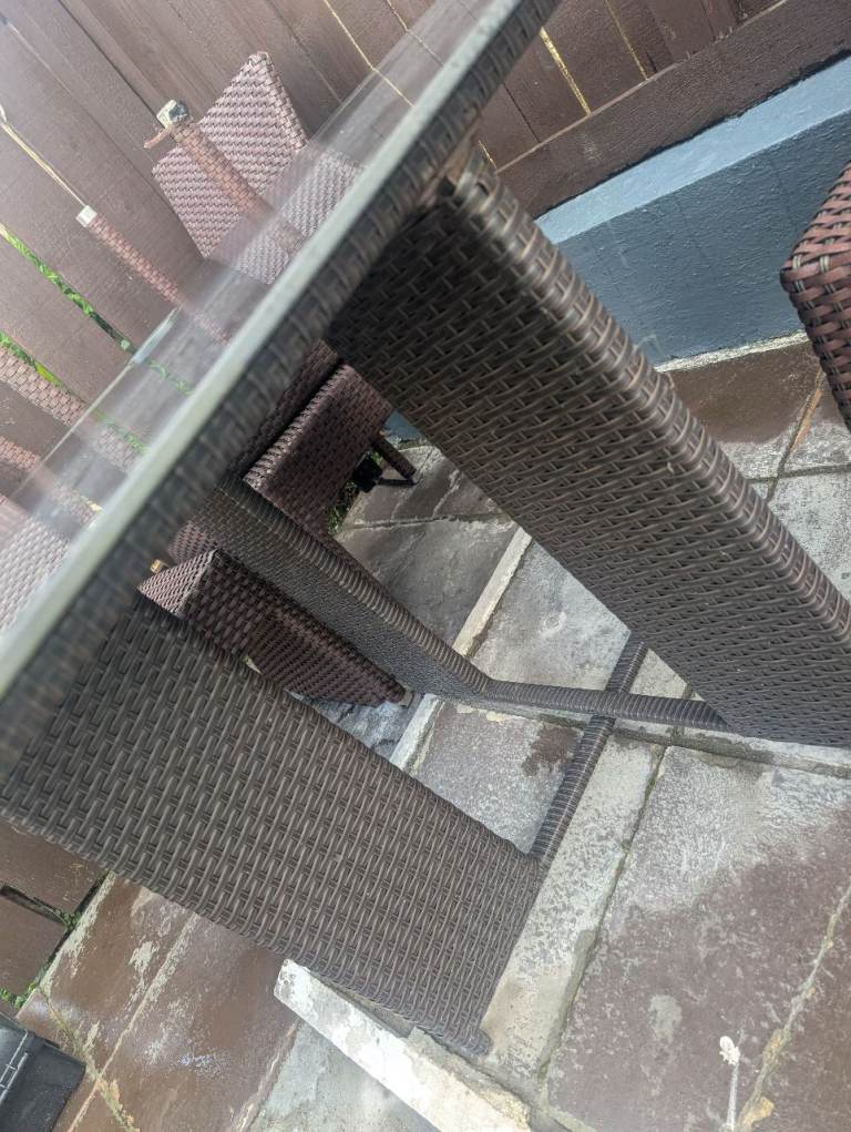 Wicker Garden Dining Table with Glass Top – Good Condition