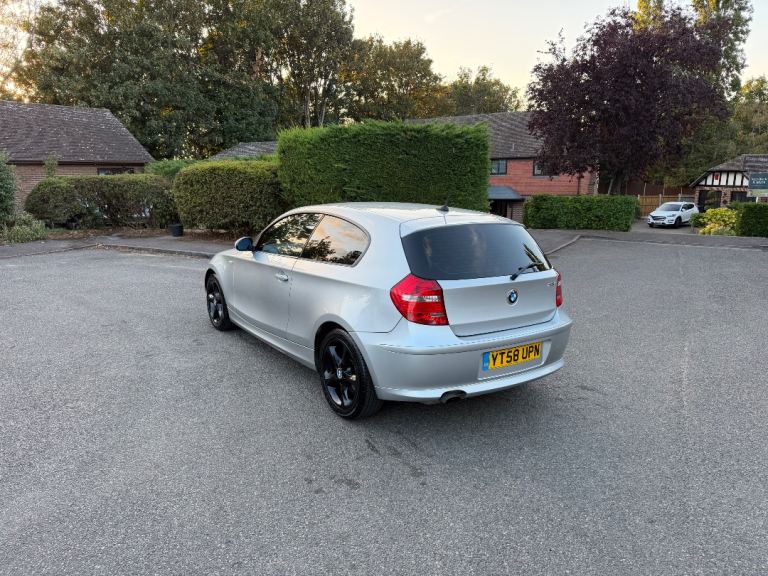 BMW, 1 SERIES, Hatchback, 2008, Manual, 1599 (cc), 3 doors